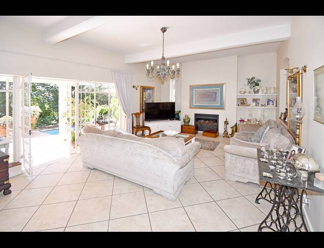 3 BEDROOM HOUSE FOR SALE IN CRAIGHALL PARK